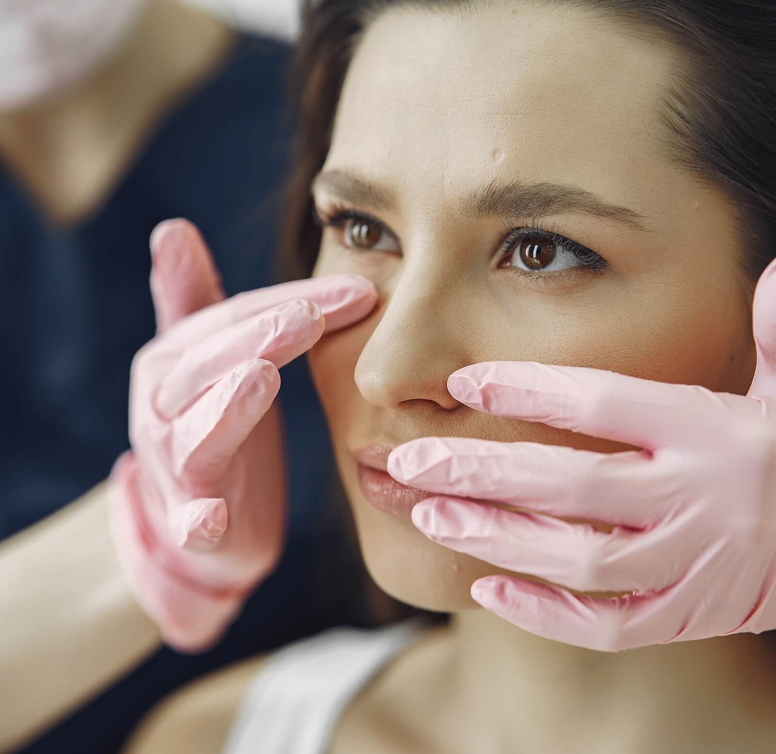 choosing rhinoplasty surgeon